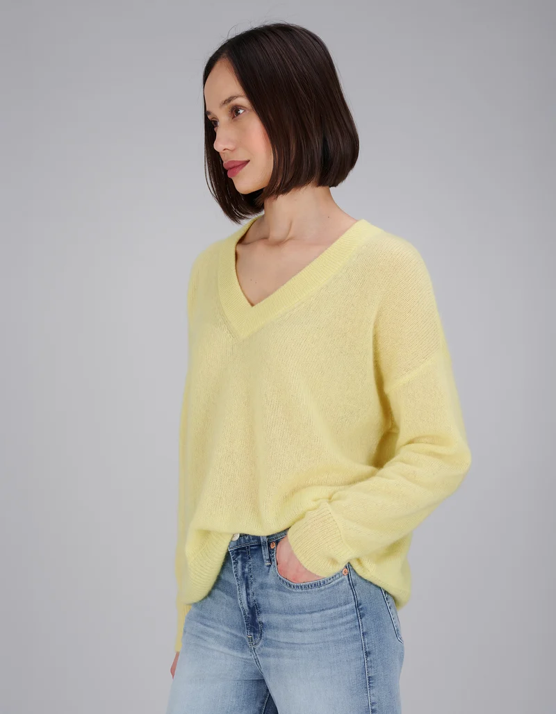 Oversize Kaschmir-Seiden-Pullover Amara mit V-Ausschnitt