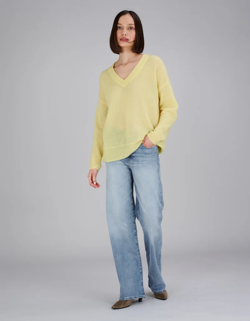 Oversize Kaschmir-Seiden-Pullover Amara mit V-Ausschnitt