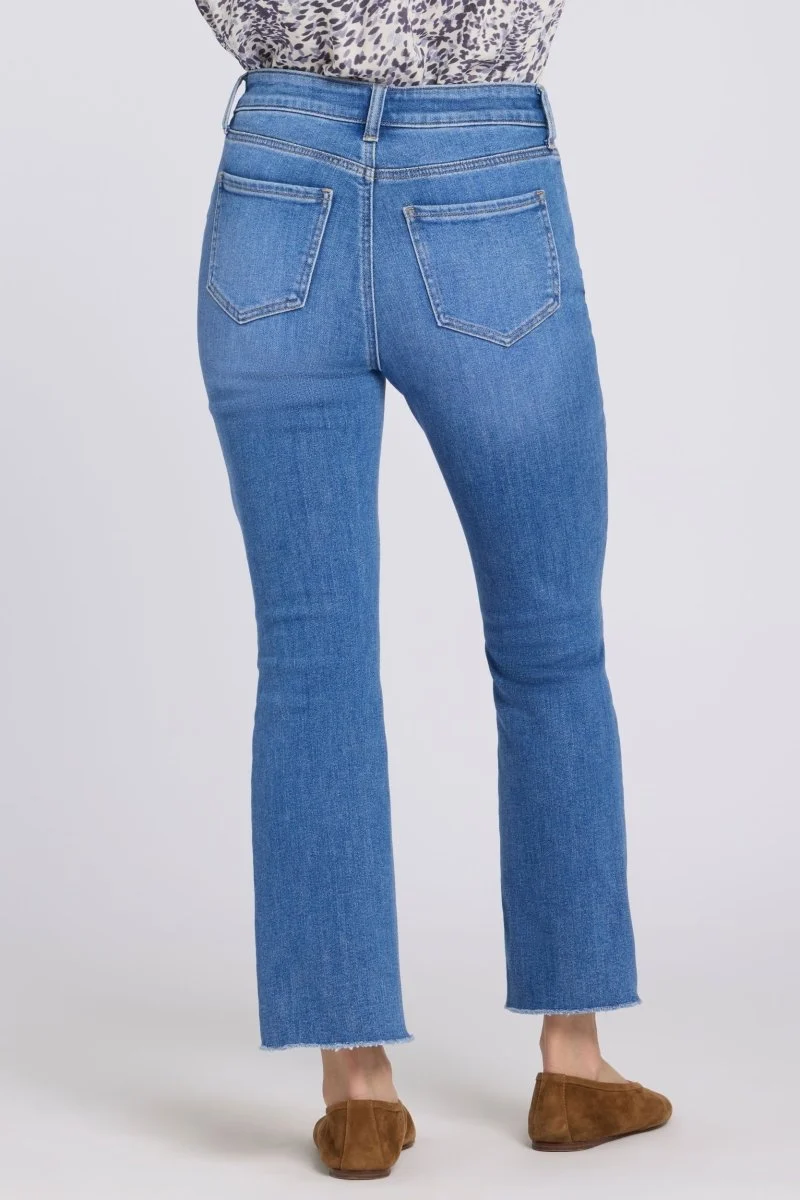 Billie Mini Bootcut Ankle Jeans mit High Rise | Blue Paradise