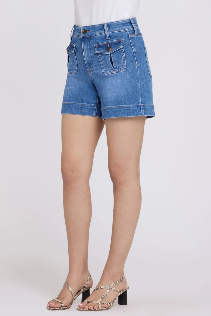 Berkyn Relaxed Denim Shorts mit High Rise | Blue Paradise
