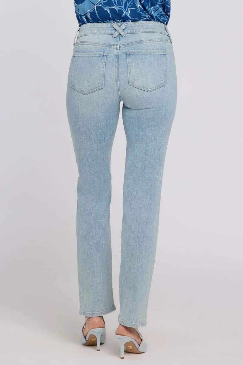 Sheri Slim Straight Jeans In Re-New Denim | Keys View