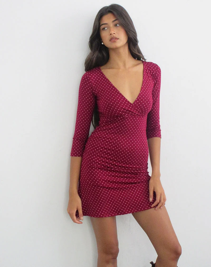 Trudita Minikleid in Weinrot mit rosa Mikro-Polka-Print