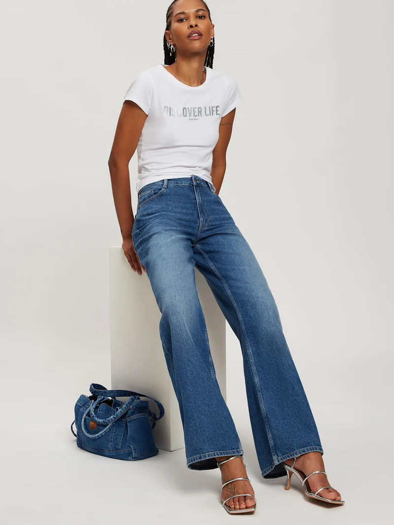 RELAXED FIT JEANS