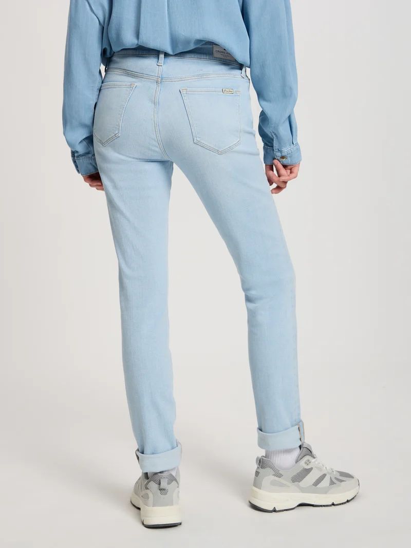 ANYA | SLIM FIT JEANS