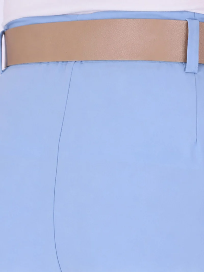 Blaue Damen-Sommerhose mit weitem Bein & Gürtel – bequem & chic