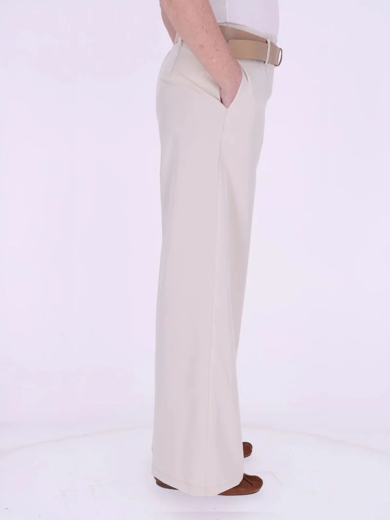 Beige Damen-Sommerhose mit weitem Bein & Gürtel – bequem & chic