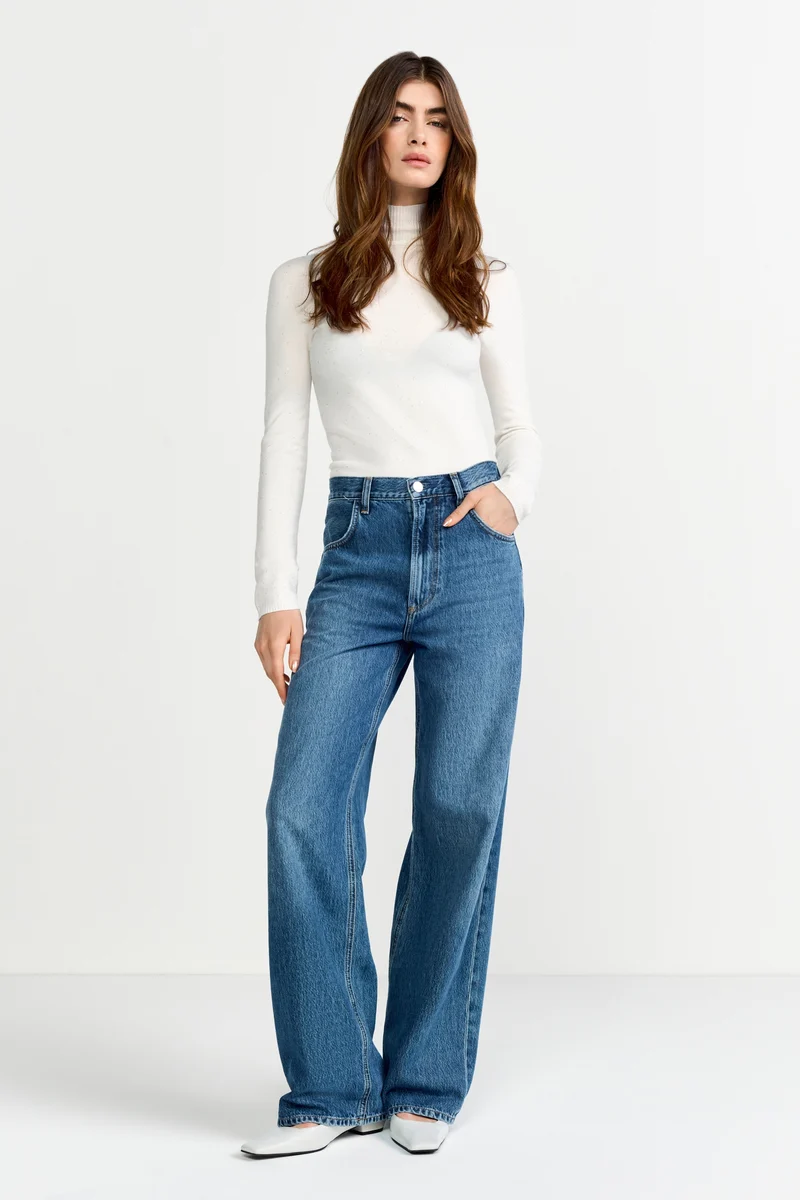 Mini Sequin Turtle Neck, pearl white