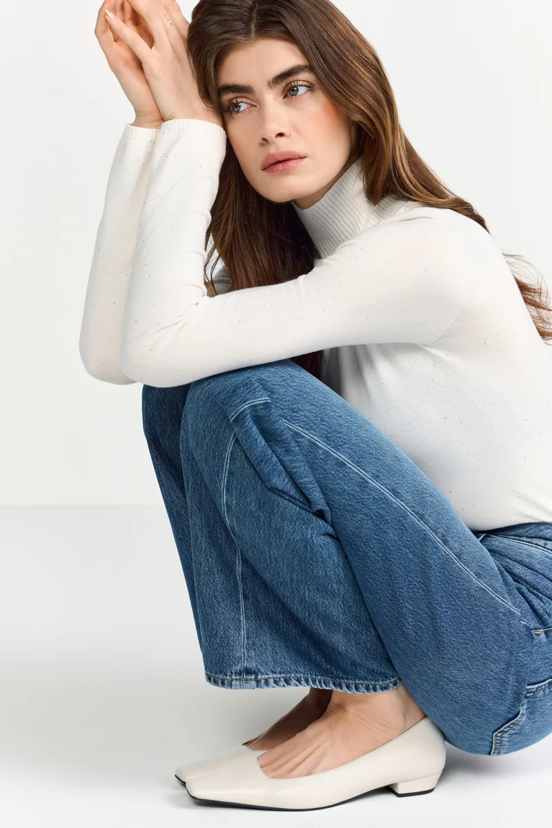 Mini Sequin Turtle Neck, pearl white