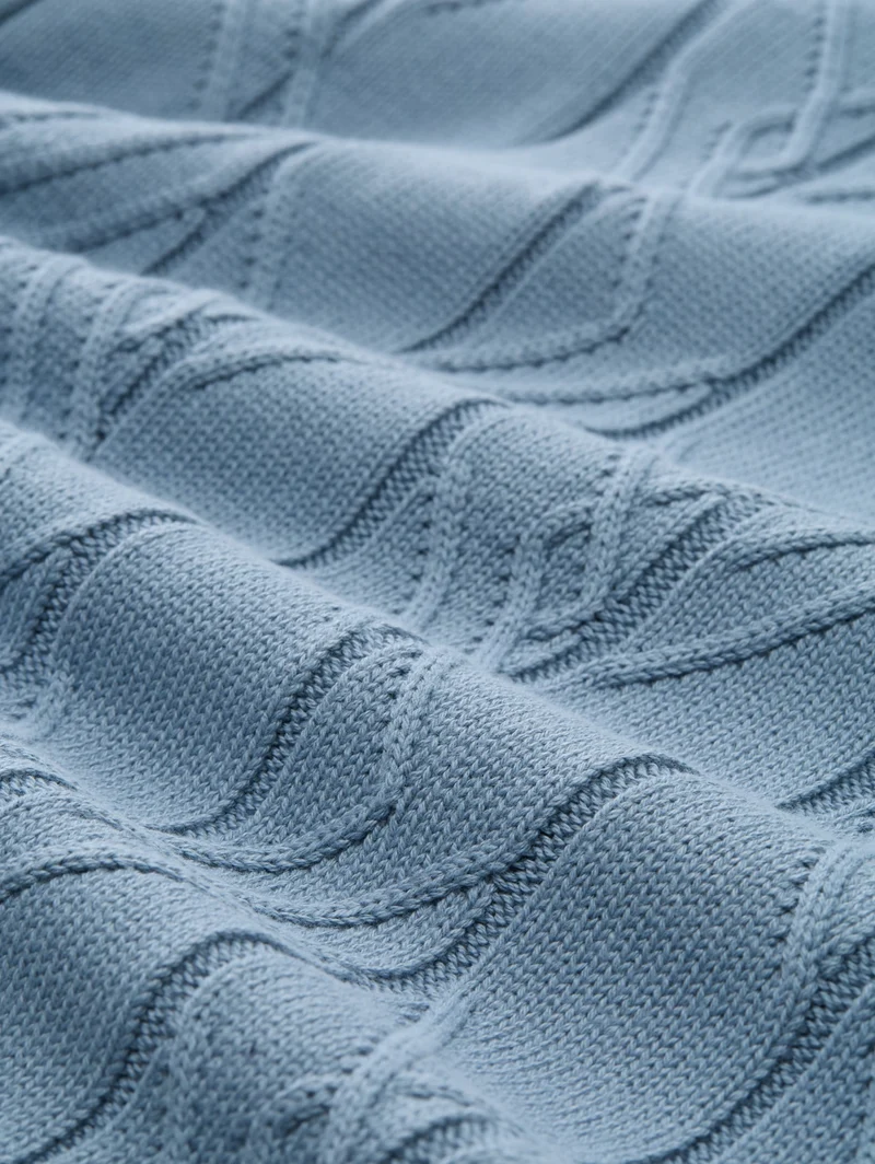 cable knit crew neck pullover, faded denim blue