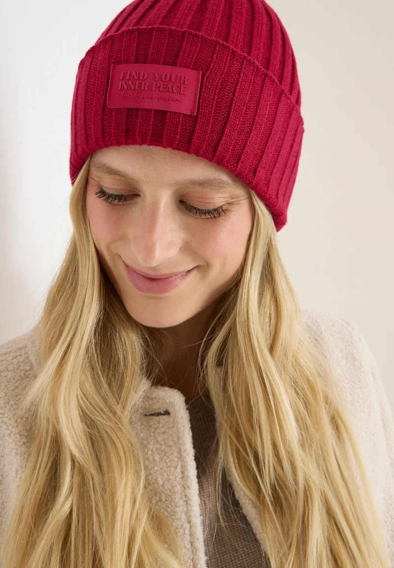 O_ TOS Solid Knit Cap, beaujolais red