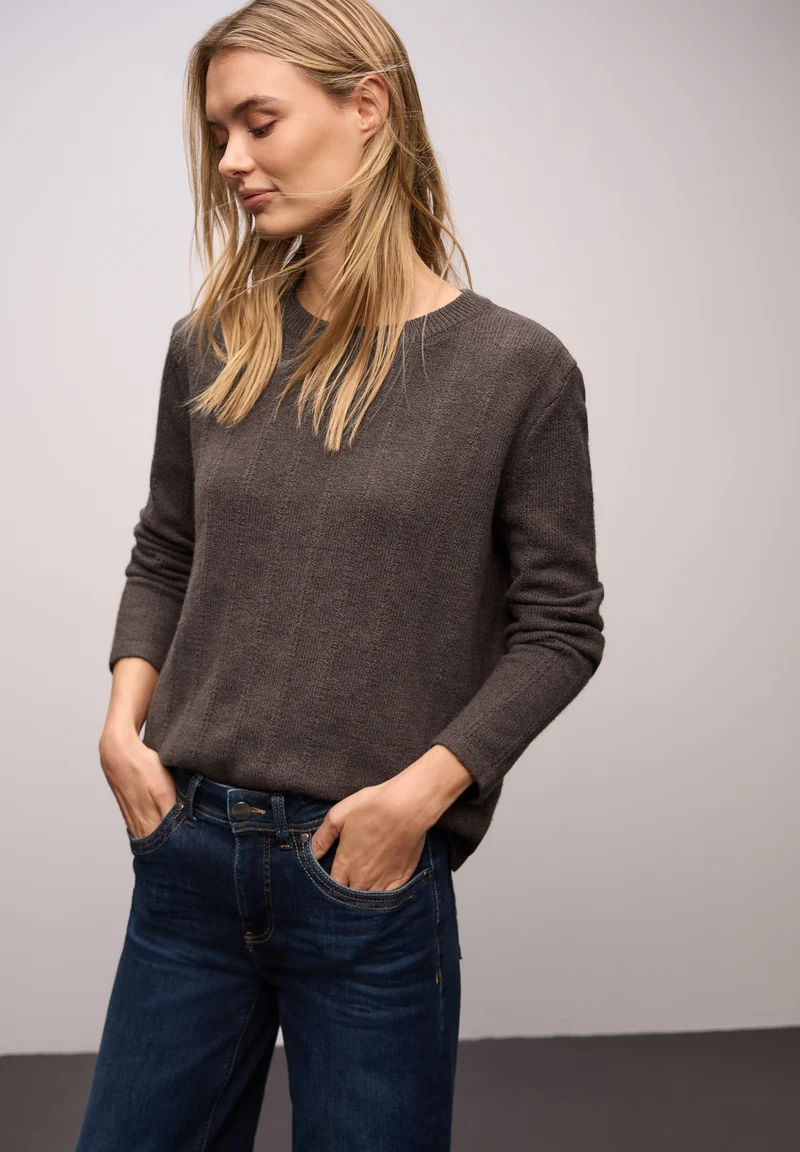 LTD QR_structure sweater, rustic brown mel.