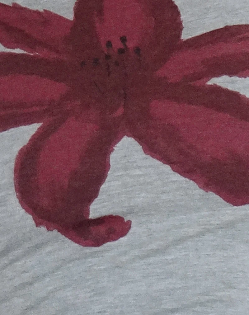 Dudley Vest Top in Grau meliert Gemalte Blume