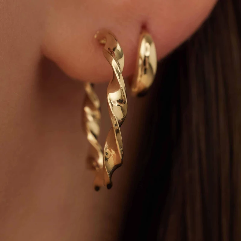 Isabel Bernard Rivoli Odette 14 Karat | Gold Reif-Ohrringe IB360241