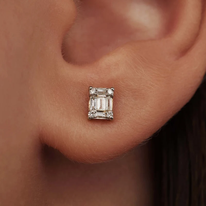 Isabel Bernard De la Paix Maxime 14 Karat Goldohrrstecker mit Diamant 0.26 ct IBD360020