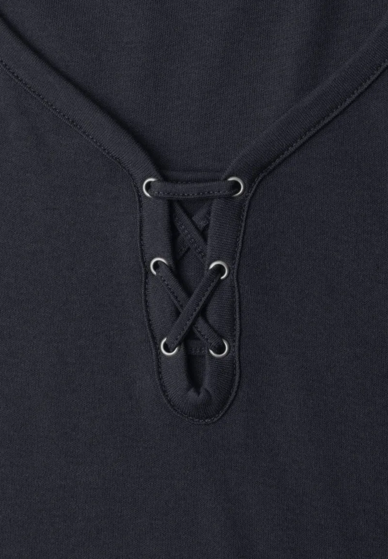 LTD QR Studio_Top w.lacing det, maritime blue