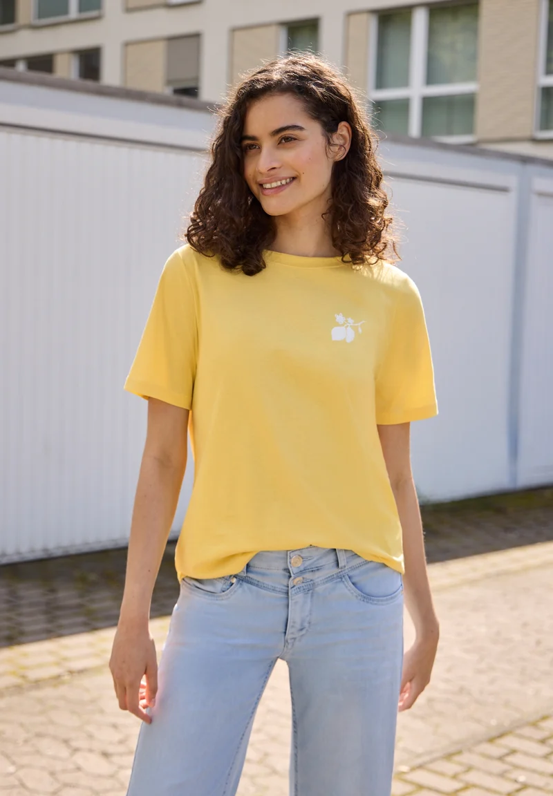 Studio_Shirt w.back print, snap yellow