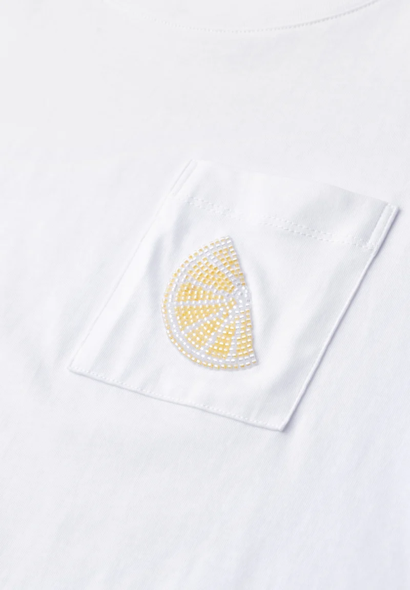 Studio_Shirt w.small pearl lem, White