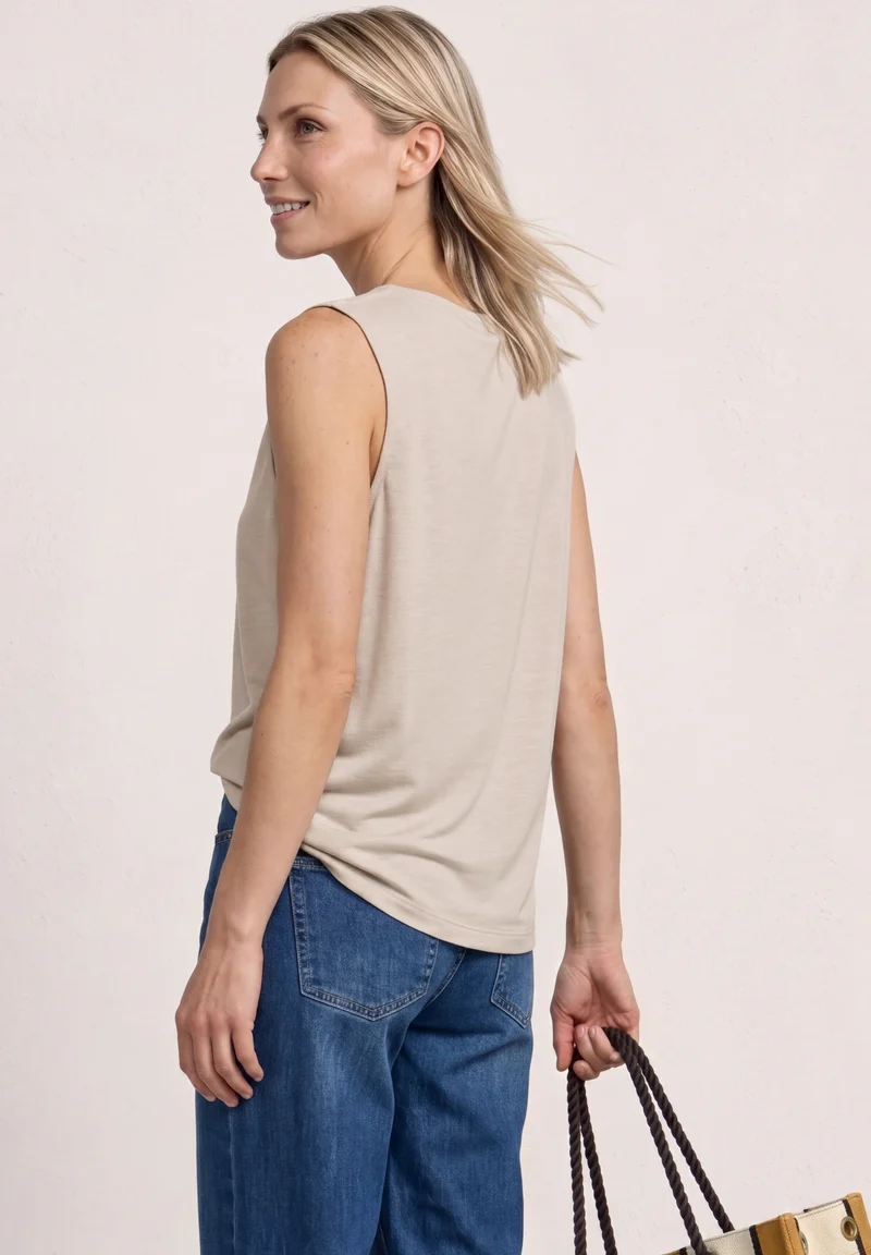 LTD QR silk look waterfall nec, clay sand