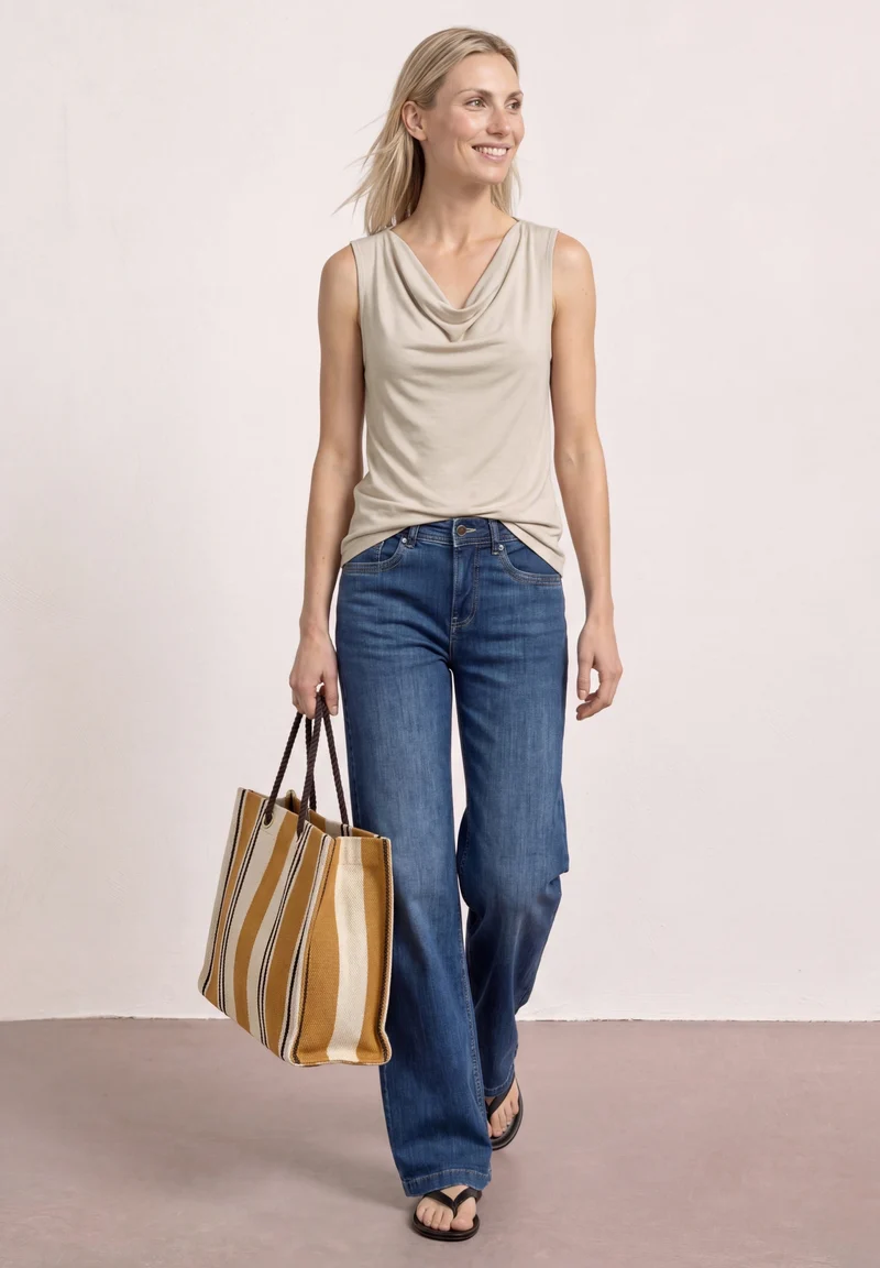 LTD QR silk look waterfall nec, clay sand