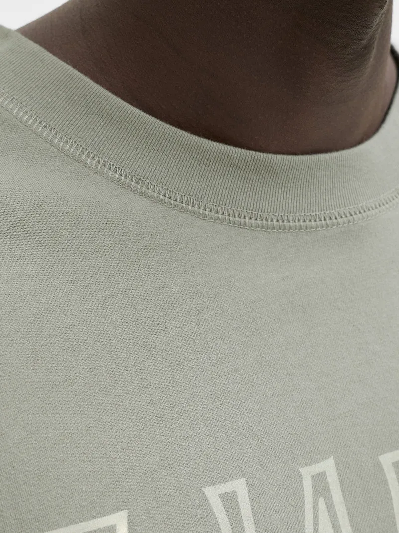 JORMENTON TYPO FRONT TEE SS CREW NE, Seagrass