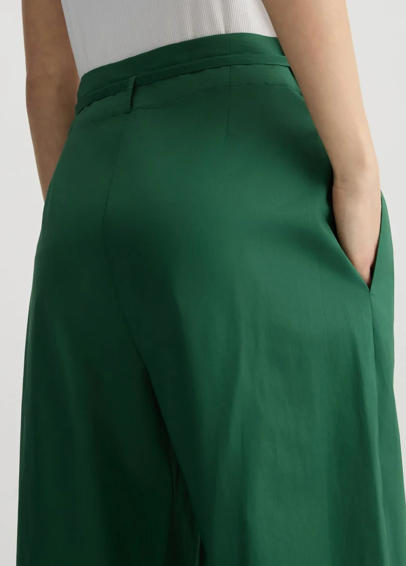 Green Trousers with Belt