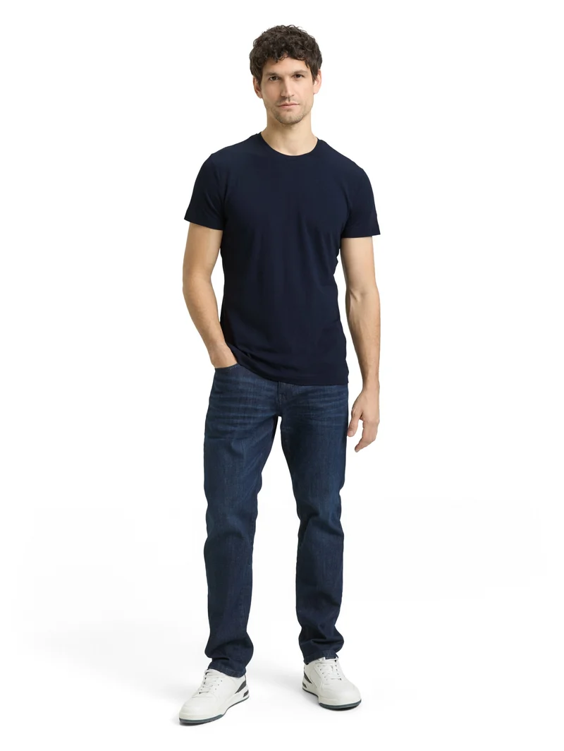 fitted basic t-shirt, sky captain blue