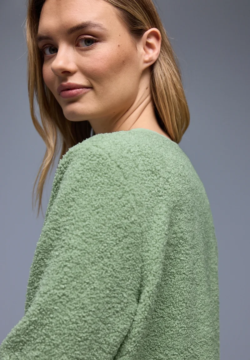 MH_QR_cool teddy jacket, pale mint green