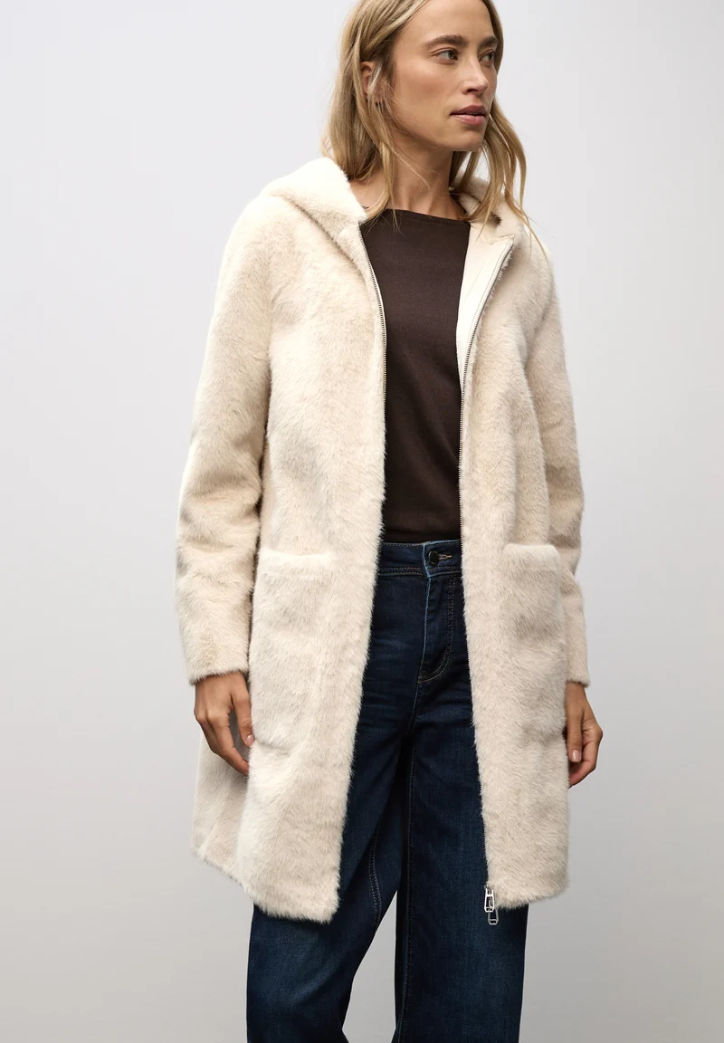 Fake Fur Coat w. Hoody, pastel sand