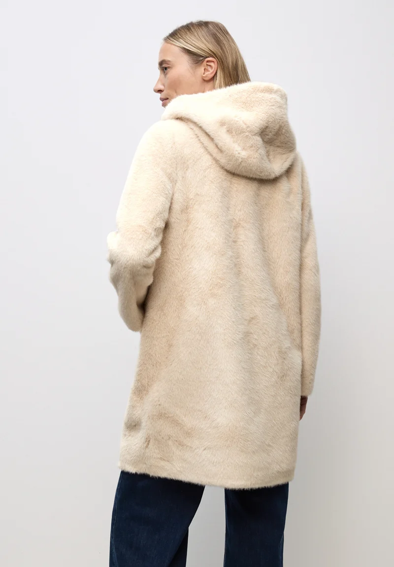 Fake Fur Coat w. Hoody, pastel sand