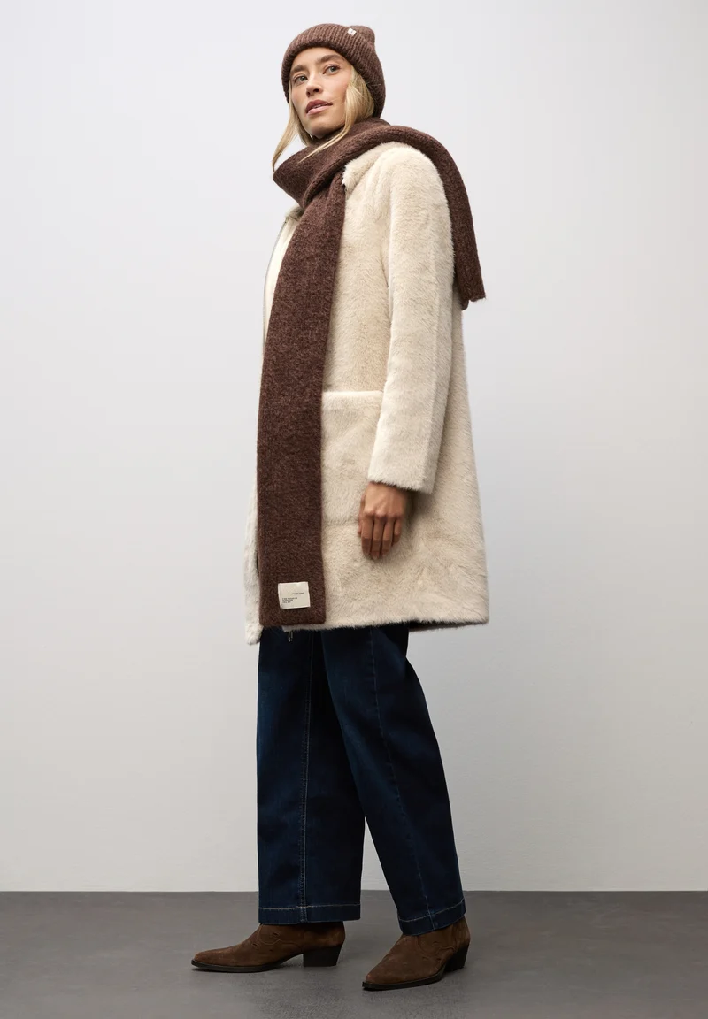 Fake Fur Coat w. Hoody, pastel sand