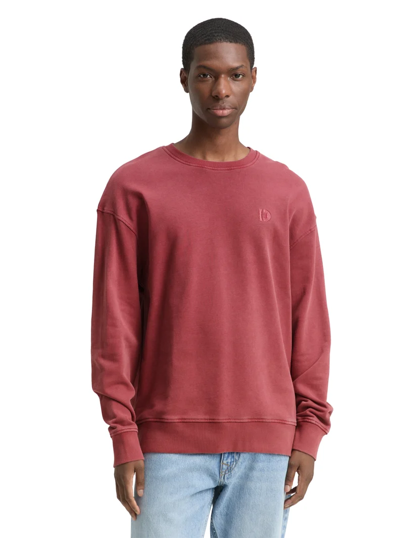 relaxed overdyed sweat with em, burnt russet