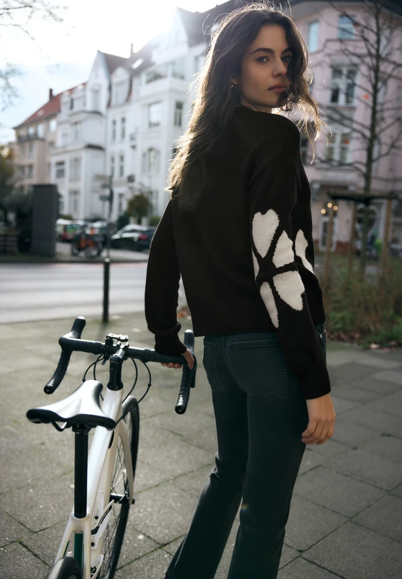 intarsia sweater, Black