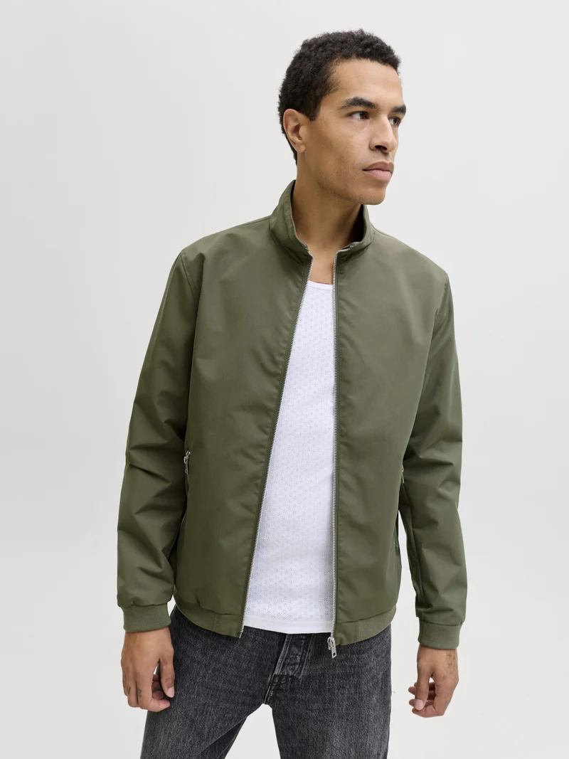 JJERUSH HARRINGTON BOMBER NOOS, Dusty Olive