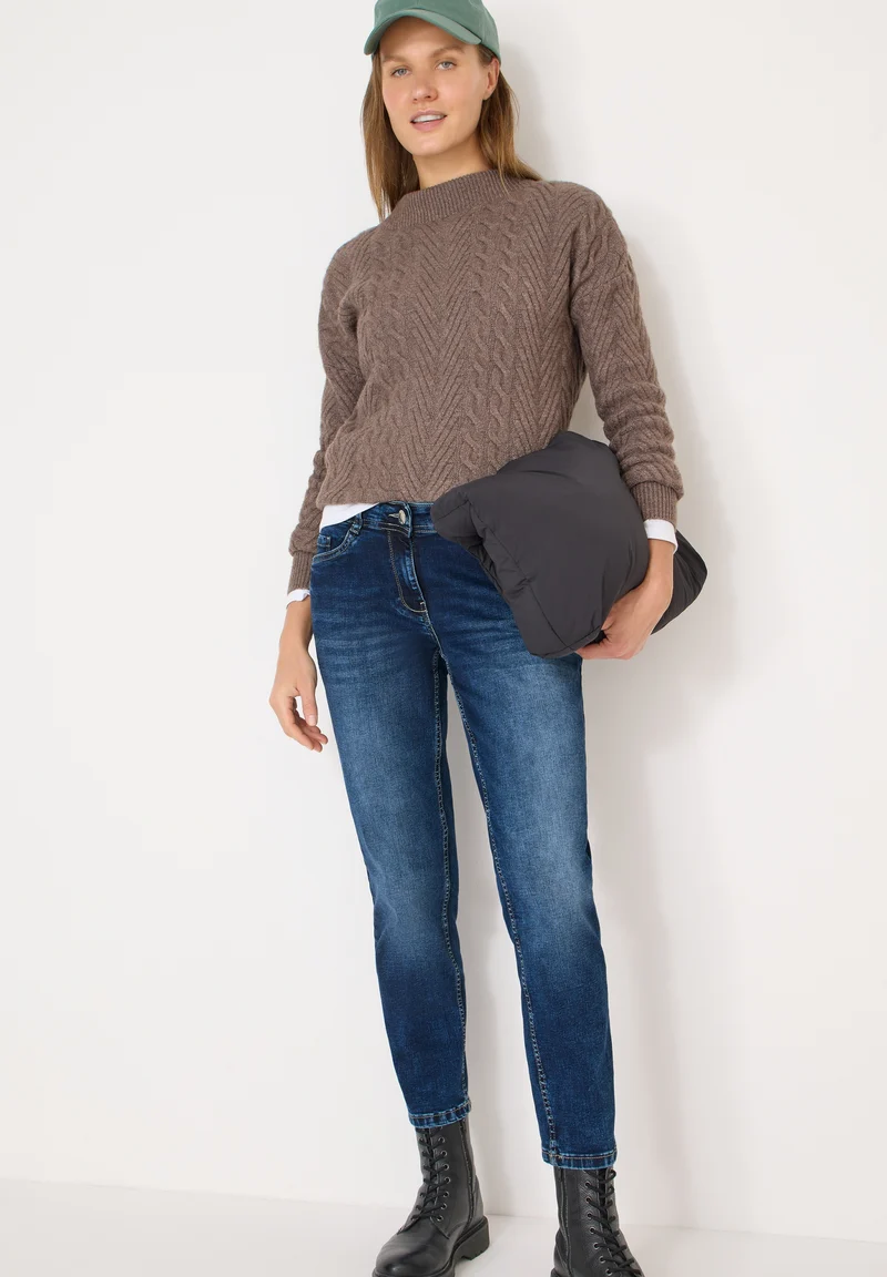 Style NOS Scarlett Mid Blue, mid blue wash