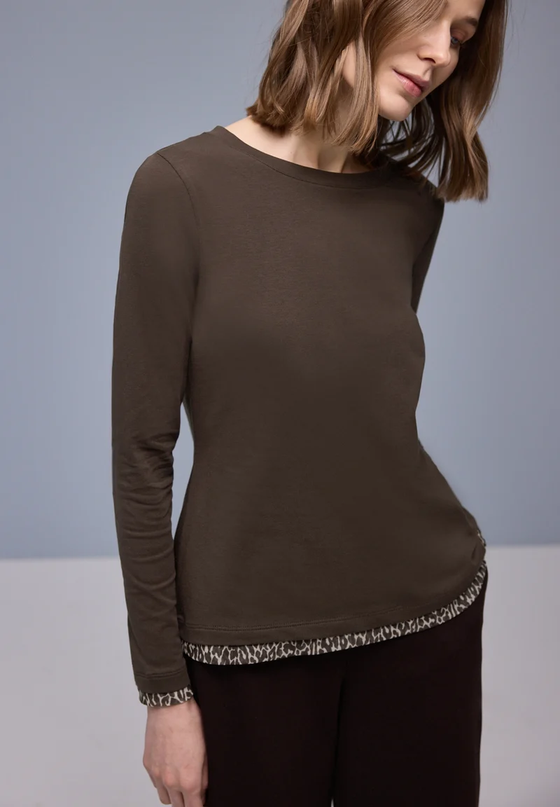 shirt w.printed mesh cuffs, molten earth