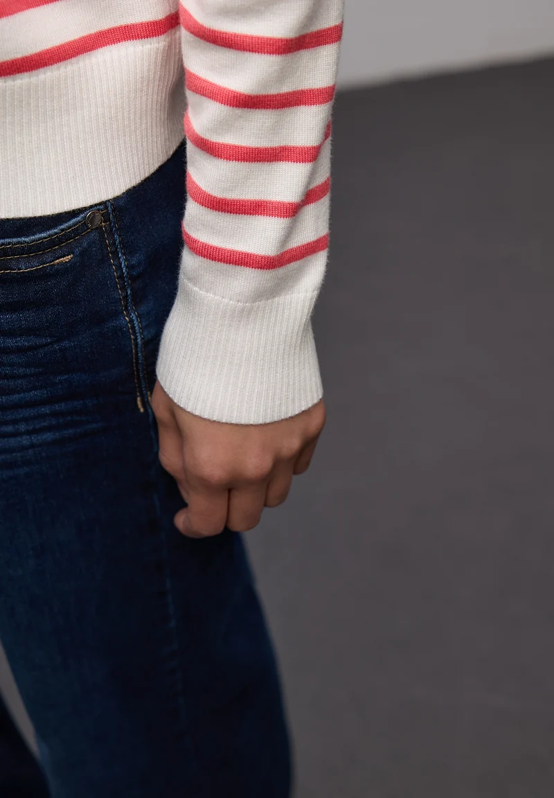 LTD QR_ basic sweater stripes, off white