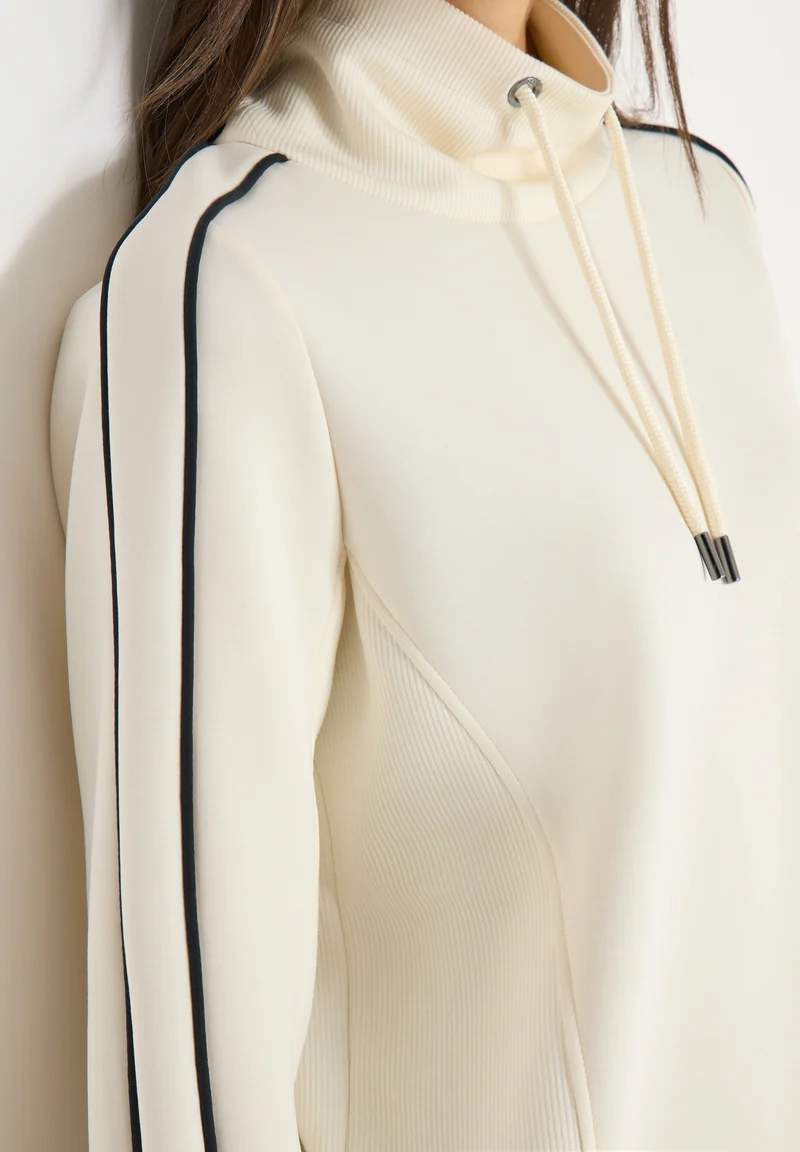 TOS Sportive Sweatshirt, creamy white