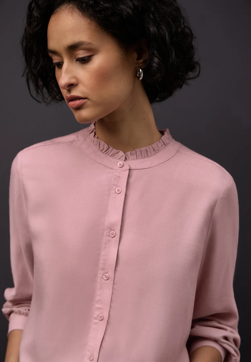 Buttoned melange blouse w fril, powder pink mel.