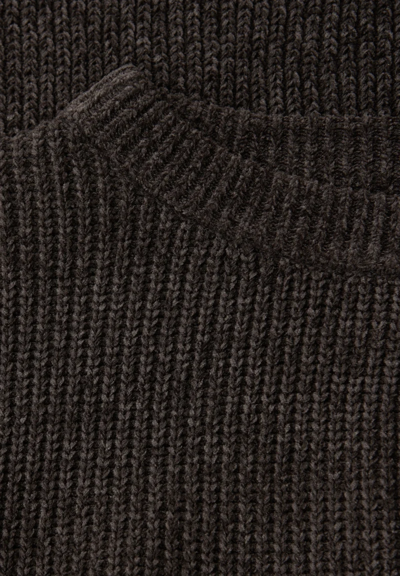 LTD QR_chenille sweater, darkest brown