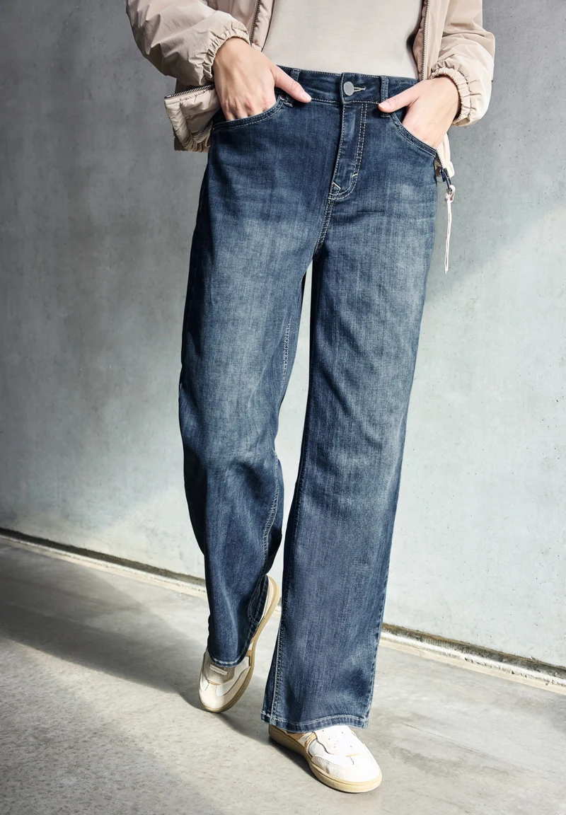 Style_QR_Studio_Wide Leg,loose, Dark Blue Clean Wash
