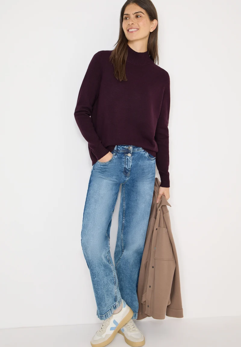NOS_Cosy turtle shoulder detai, eggplant red melange