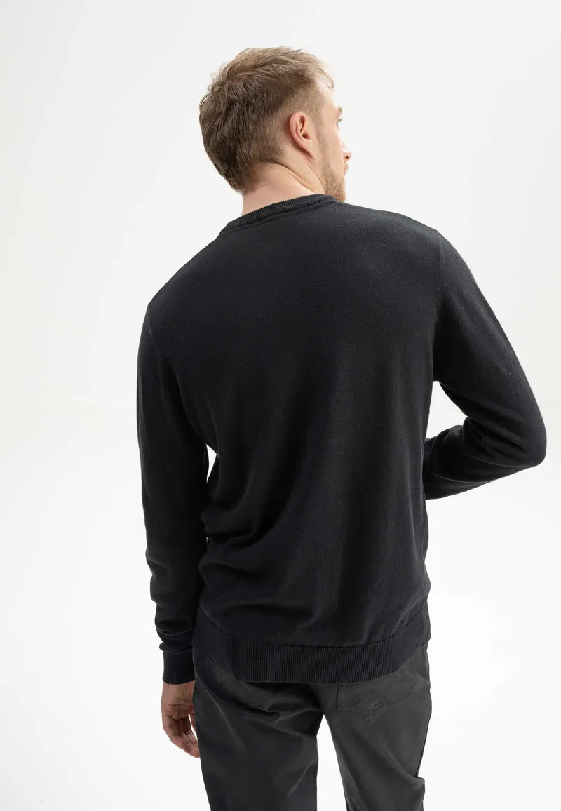 Mela Feinstrick-Pullover Himal