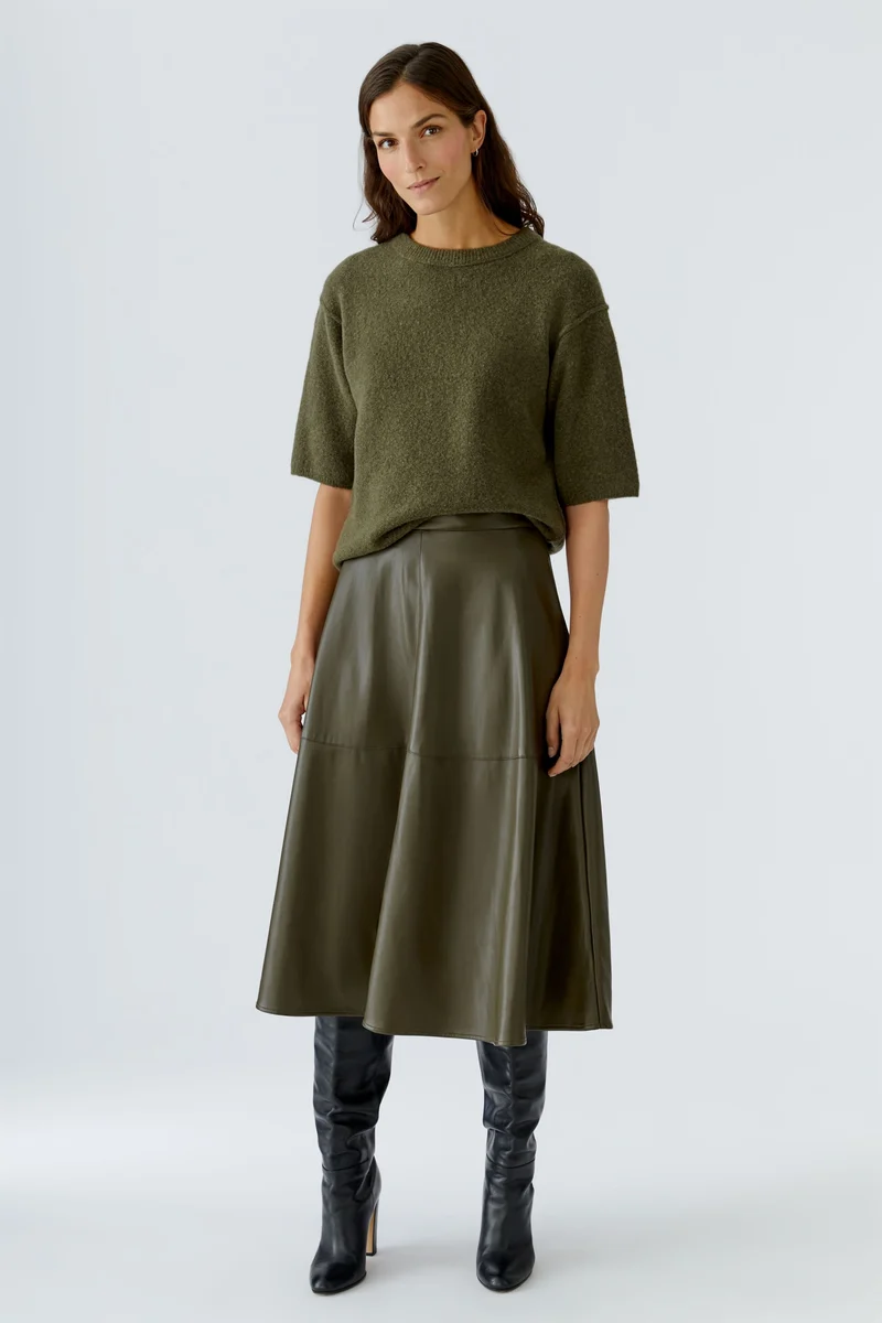 Rock, khaki