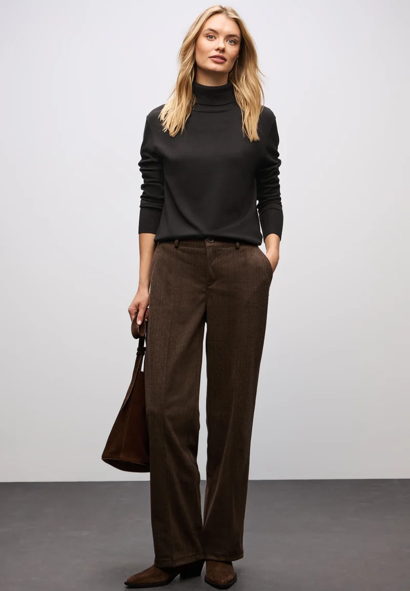 LTD QR_basic roll-neck, darkest brown