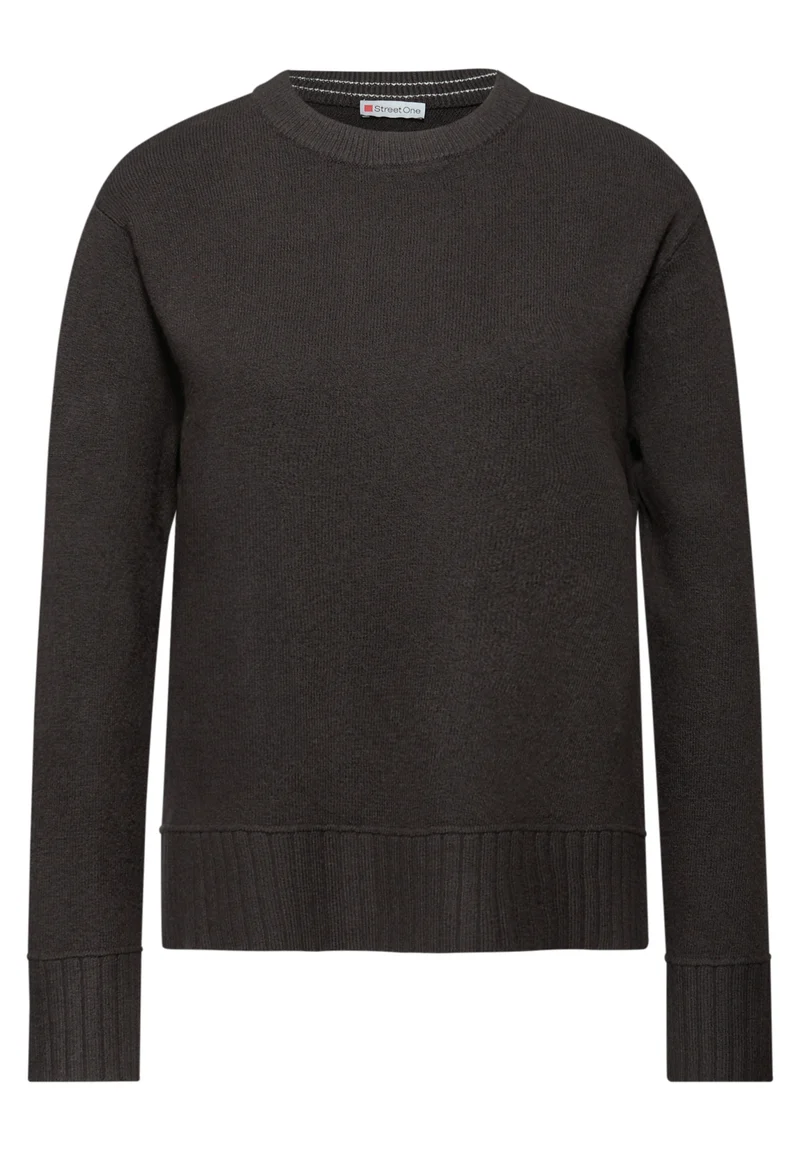 LTD QR_round neck sweater, darkest brown
