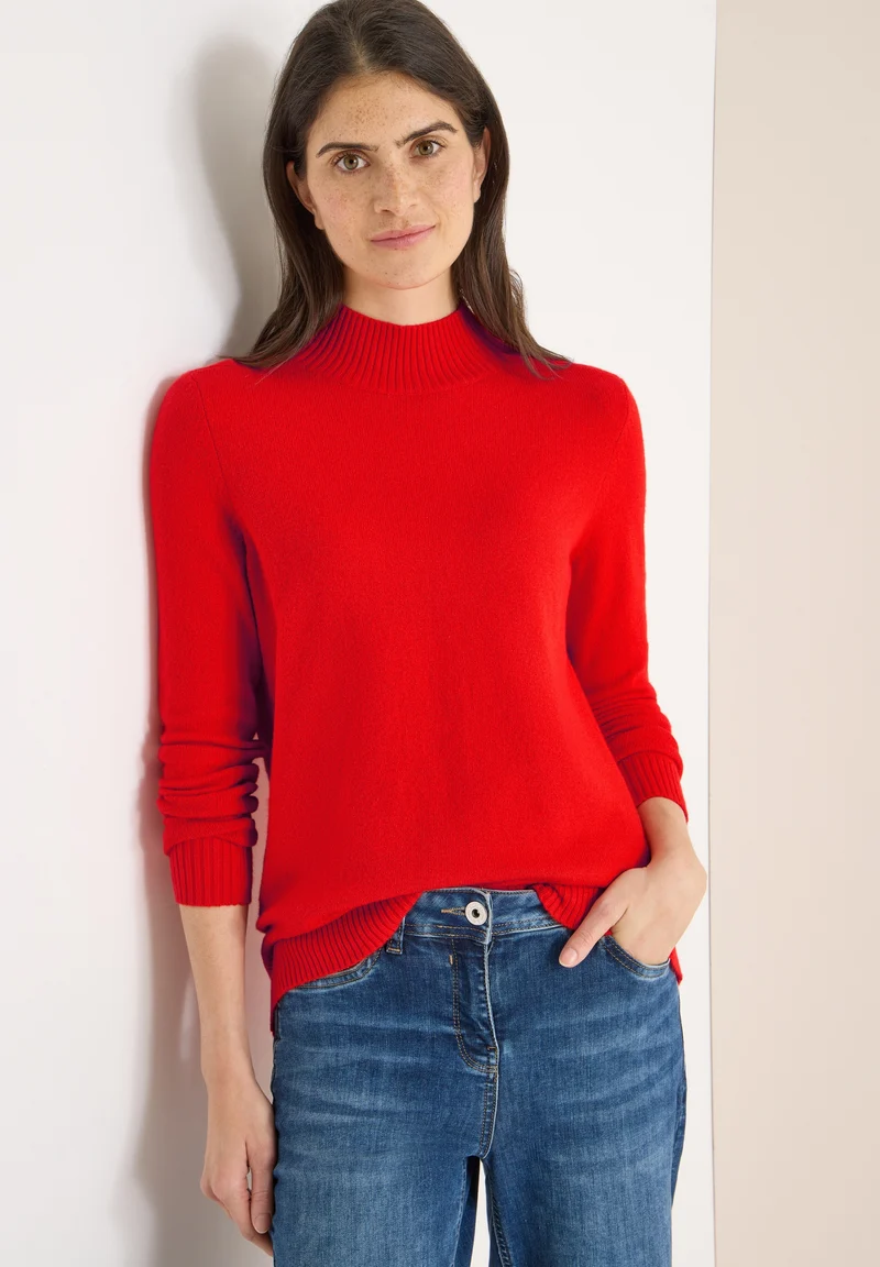 NOS_Cosy turtle shoulder detai, pumpkin orange