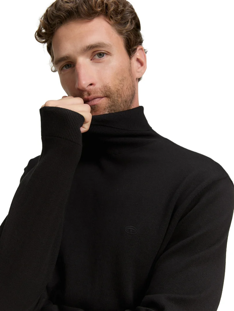 basic turtleneck knit, Black