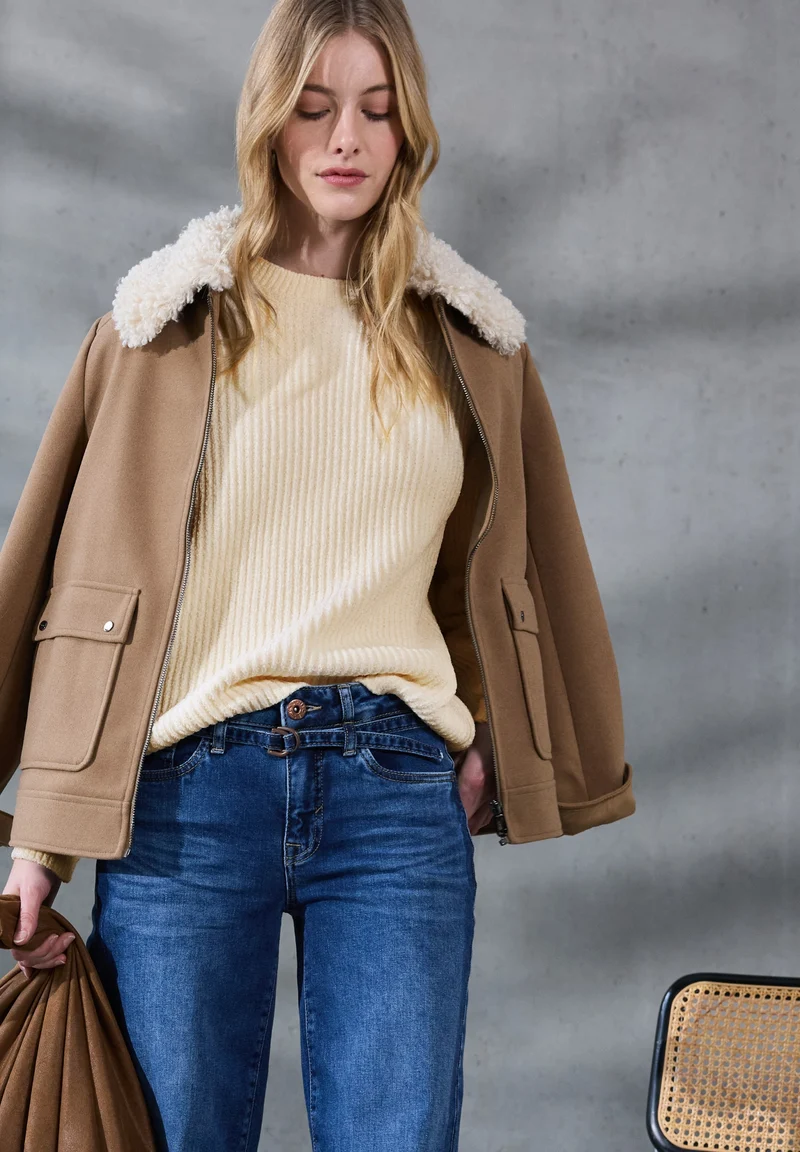 LTD QR Studio_chenille sweater, soft beige