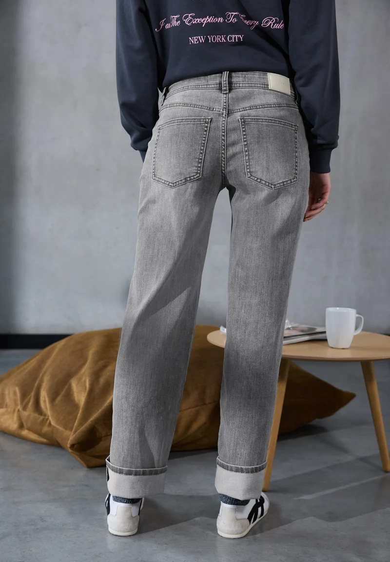 Studio Style Straight Leg,mw,g, Grey Destroy washed