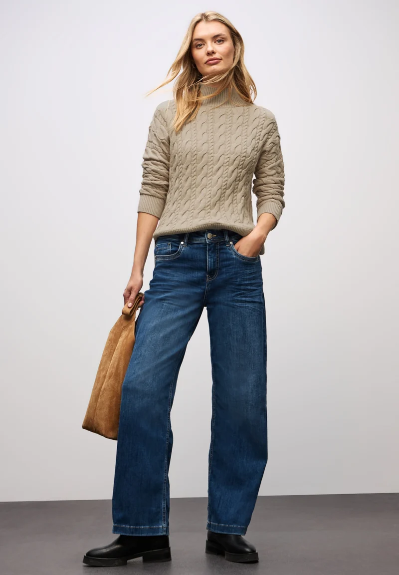 LTD QR_turtle neck cable sweat, sanded beige